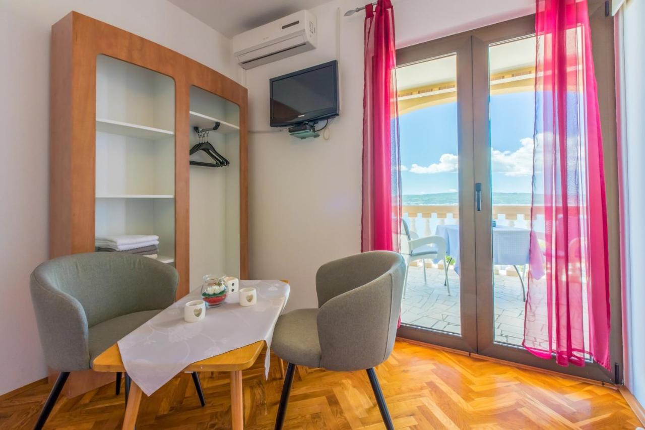Pavica Apartment Dramalj Exterior photo