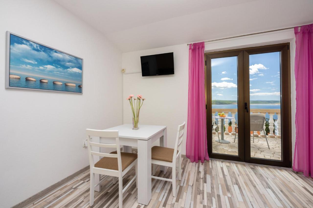 Pavica Apartment Dramalj Exterior photo